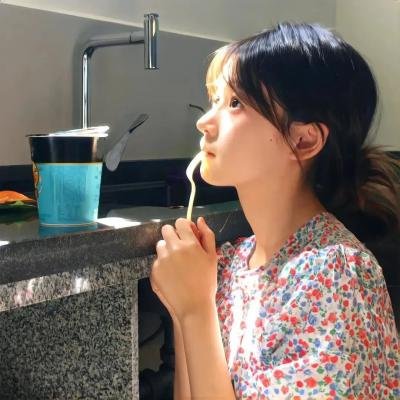 兰闺飞尸